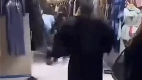 Intense Store Fight: Women Clash in Dramatic Confrontation!