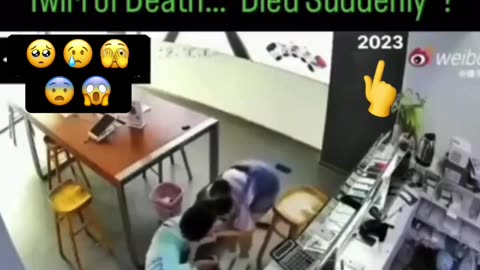 Hirtelen, váratlanul a büfében (nemattólvan)
