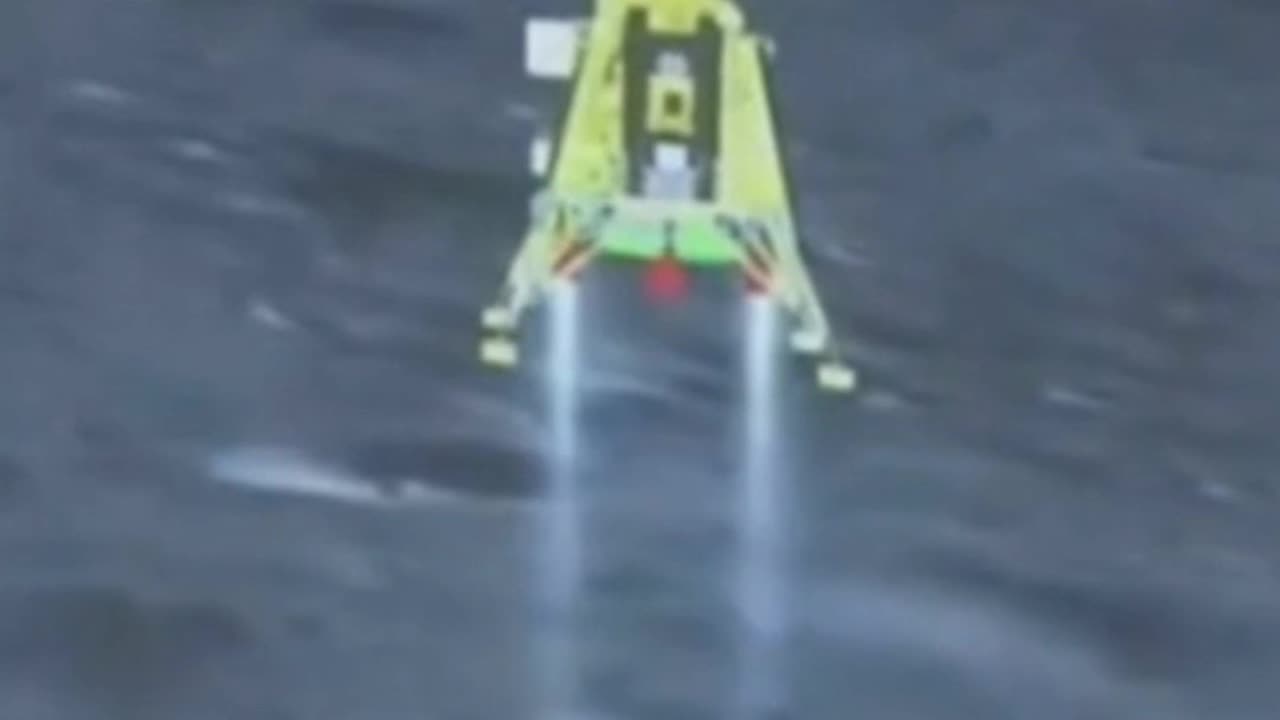 [CLIP] Whatever This Is 18: India's "Moon Landing"