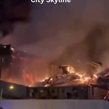 **Blaze at Paris Waste Plant Fills Sky with Smoke – No Injuries Reported**