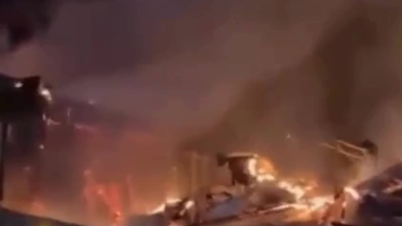 **Blaze at Paris Waste Plant Fills Sky with Smoke – No Injuries Reported**