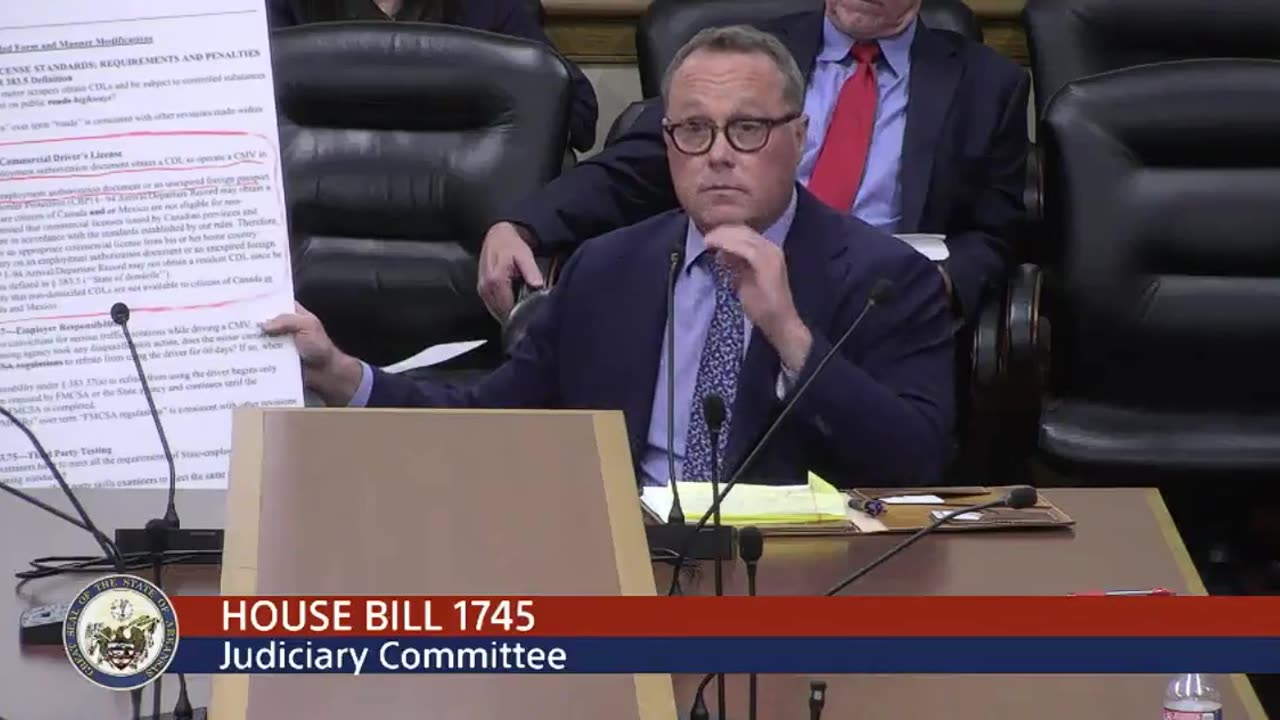 Arkansas Trucking: House Bill 1745 Regarding Non-Citizen CDL