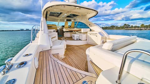 Yacht Charters in Florida & The Bahamas (50-75 Feet)😍🌊