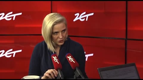 Taniec i robienie kroków zamiast siatkówki… bo WF musi być fajny