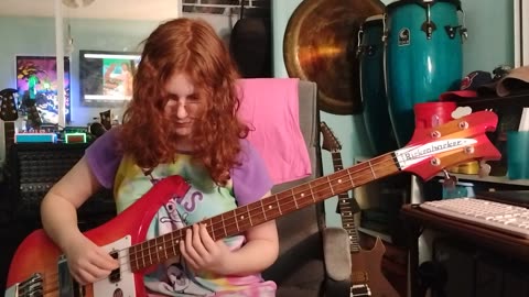 Tears in Heaven/Eric Clapton bass play along by Cara