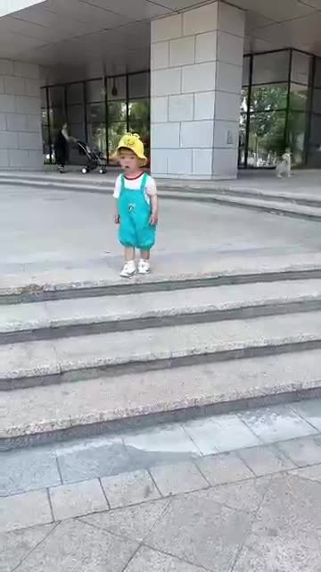 😂#Newfunnyvideo2025 #Viralfunnyvideos #trendingvideos #comedytime #bestreaction😂😂😂