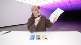 Breaking: iPhone 17 Pro Max Early Hands On