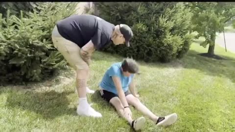 Alleged Predator Caught and Confronted — Situation Turns Physical 🚨