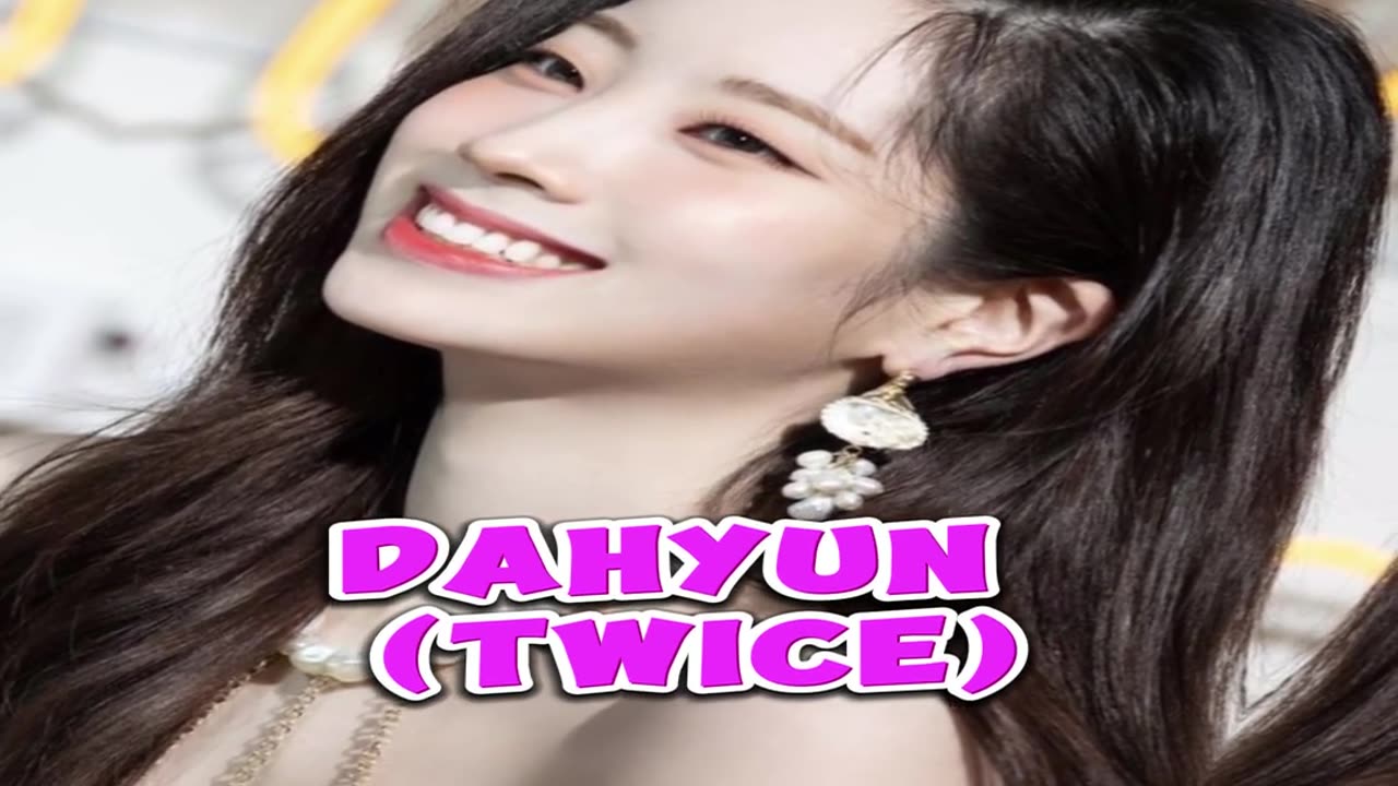 9 K-Pop idol's smile that makes fans happiest