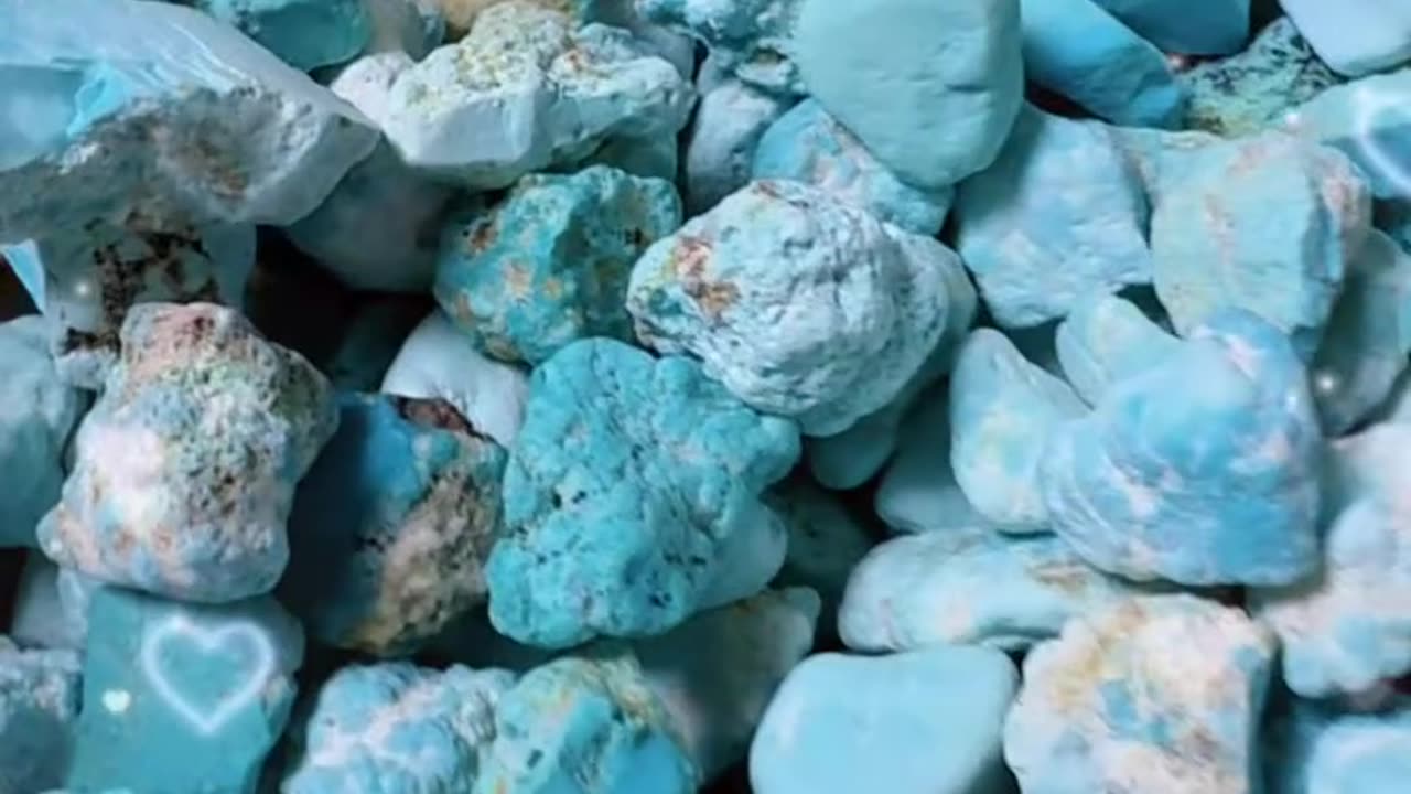 250528-1 The Original Turquoise Rough: Blue Surprises Hidden in Stone