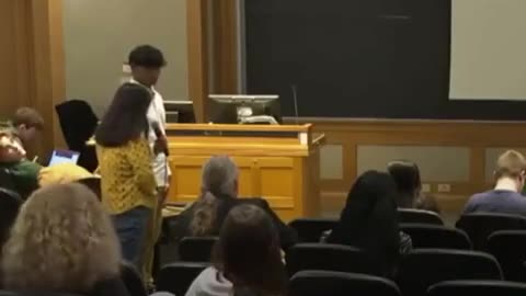 CHINESE LADY KICKS PIECE OF SHIT DAVID HOGG SQUARE IN THE CUNT