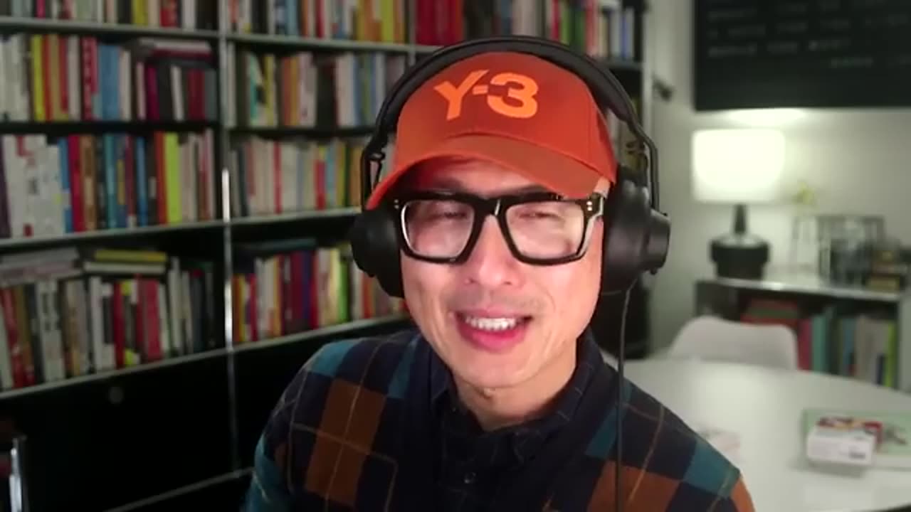 How I Went From Charging $500 to $100,000 For A Logo (PRICING DEEP DIVE)