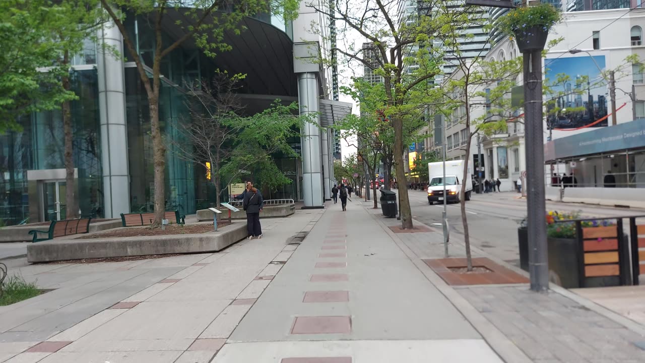 【4K】Downtown Toronto on Friday Evening Canada 🇨🇦