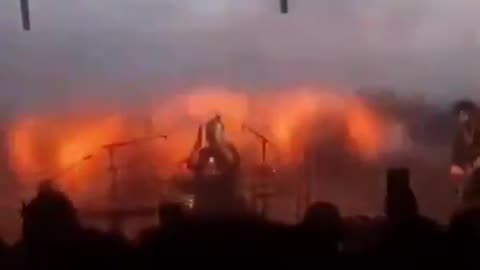 ZIONESTS SHOWING PROUD ON GENOCIDE BARBERIC BOMBARMENT ON CIVILIONS