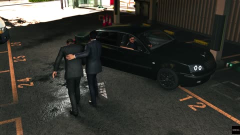 Like a Dragon Gaiden Fight Man in a Suit