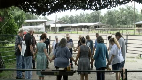 Skipper Calder & Cowboy-up Ministry bring horse training with a message at 11am.