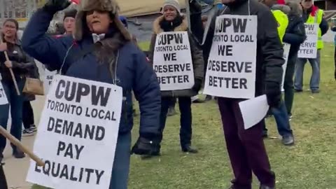 Socialist Action standing in solidarity with Postal Workers