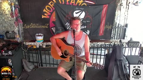 LIVE Music Everyday!