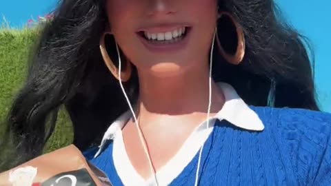 French tgirl enjoying the city of france
