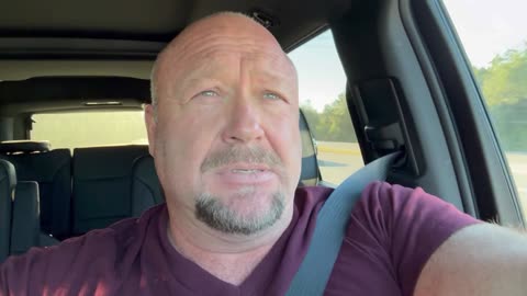 Alex Jones responds to Dick Cheney’s death at 84