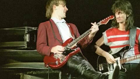 Happy Birthday to ALEX LIFESON