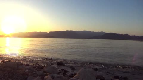 Dawn's Early Proterozoics at Lake Mead
