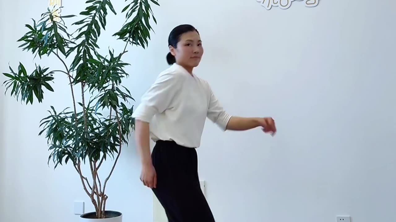 679.甩膀晃樁