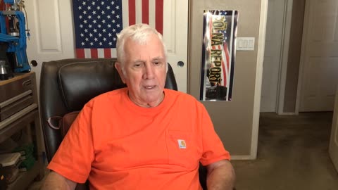 Delta Pilot Avoids Mid-Air Collision With B-52 Bomber!