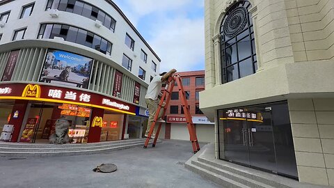A Chinese YouTuber has built an entire town for his cats, complete with a supermarket, theater