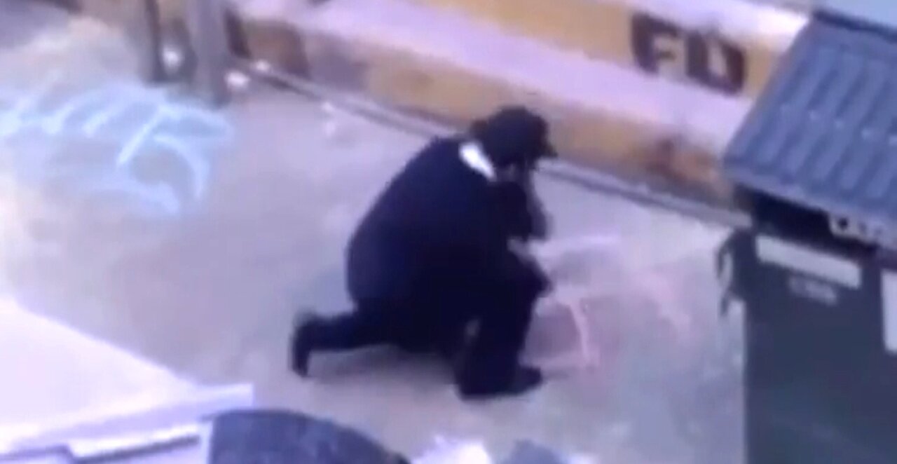 WHAT'S THIS LITTLE PRICK JEW RABBI UP TOO? ☠️