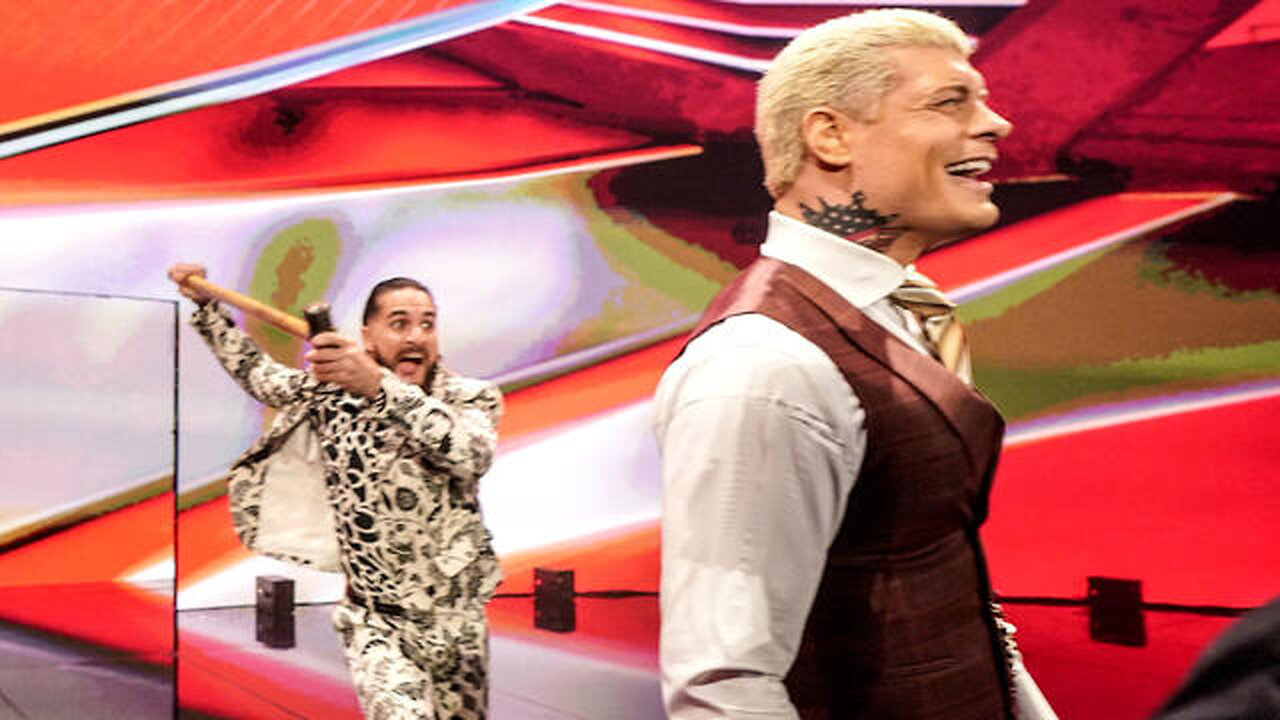 Seth “Freakin” Rollins attacks an injured Cody Rhodes: Raw, June 6, 2022 @wwefree