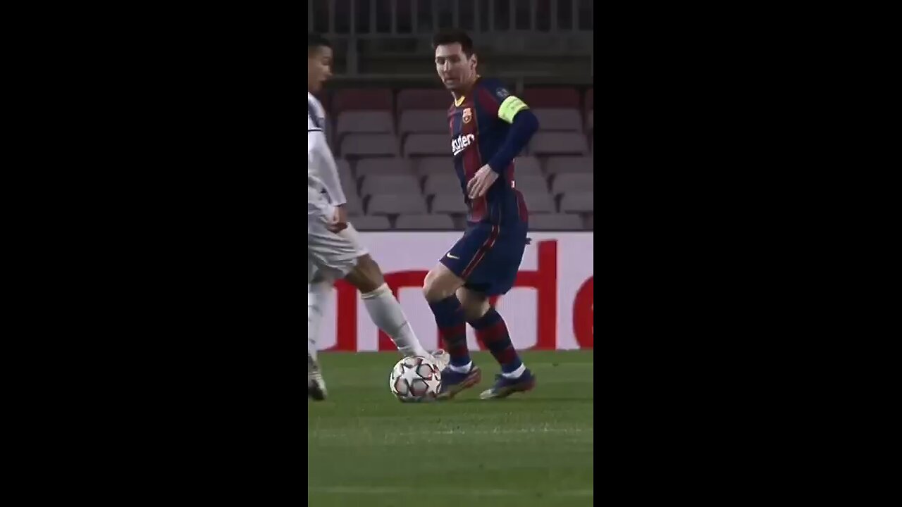 !!! MESSI OR RONALDO ???