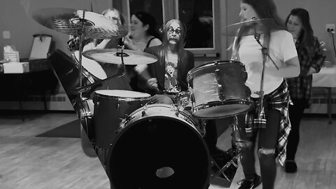 Hello, I Must Be Going/Horray For Captain Spaulding from (Animal Crackers) Groucho Marx (drum cover)