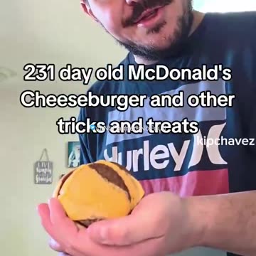 Fast Food That Never Goes Bad: Proof We're Eating Chemicals, Not Food