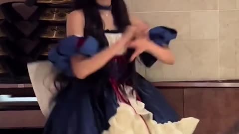 Chinese beautiful girl dancing for customers. #003