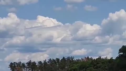 🇺🇦✈️🚀 Footage from the ground of the moment Su-24 of the Ukrainian Air Force
