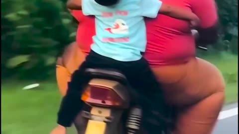 Tiny Kid vs. Giant Dad – The Motorcycle Hug Challenge