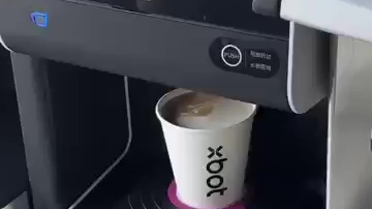 Perfect Coffee Made by a Robot in China — Would You Try This? 🤖☕ #china #coffee #shorts