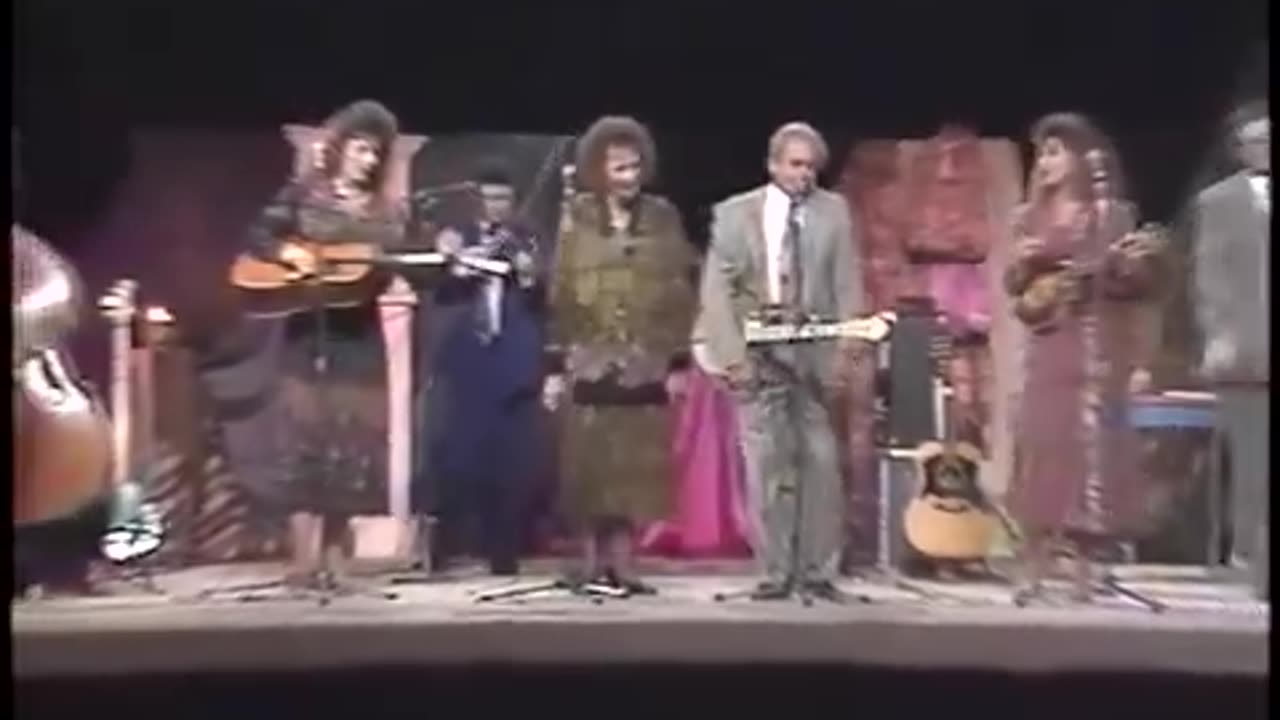 Bluegrass Gospel Mashup - The Isaacs