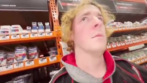 Predator Takes a Nap After Getting Confronted 🚨 You Won’t Believe This One