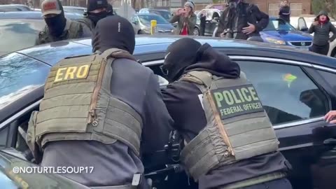 ICE agents bust out woman's car windows