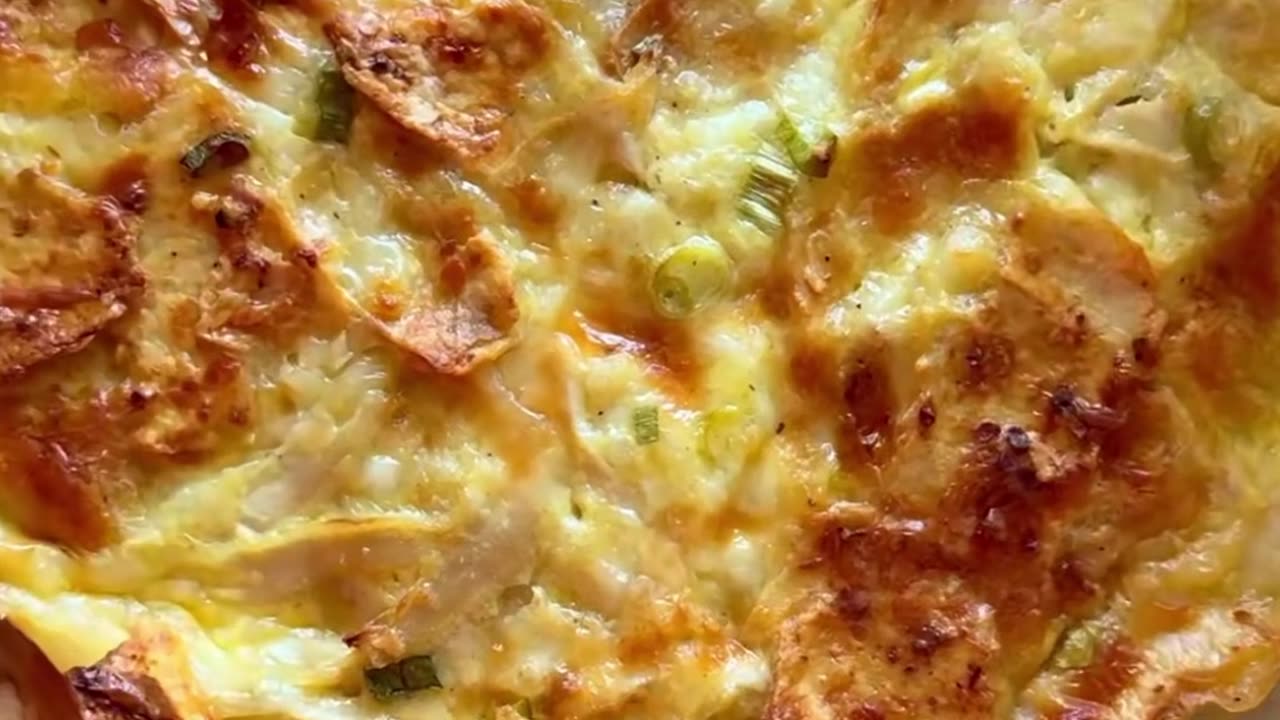 Tortilla Cottage Cheese Chicken Pie