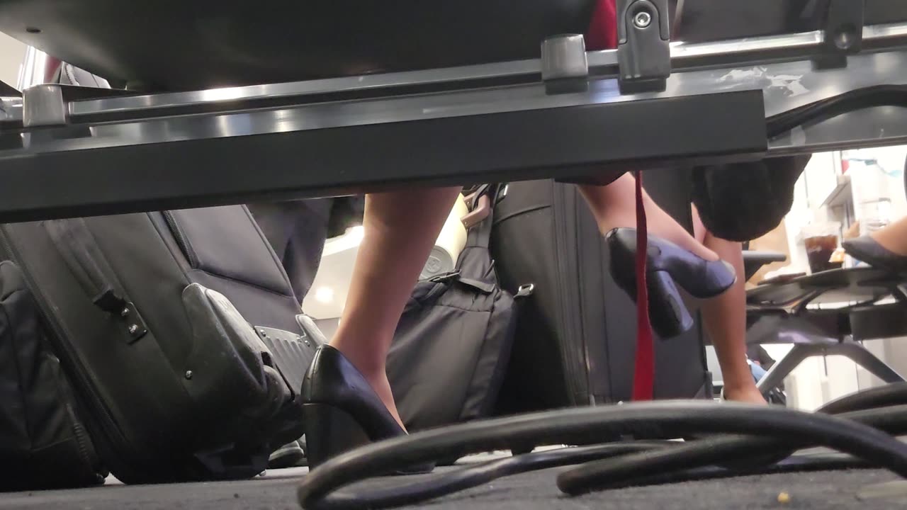 Operation Airhose - Delta crew shoeplay