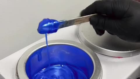 @e.marie.esthetics Melts Sexy Smooth Sexy Sapphire Hard Wax | Waxing Tutorial & Tips