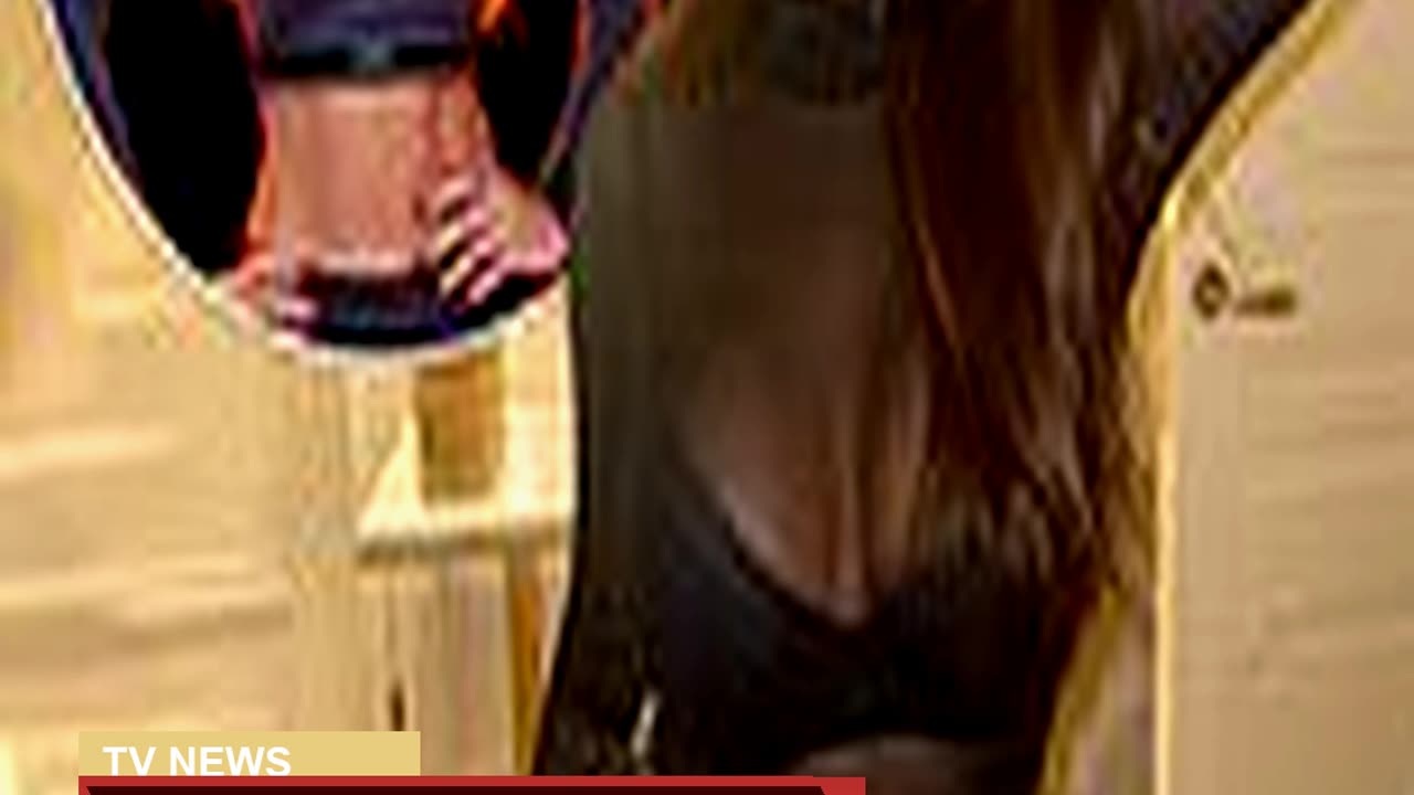 Ekinsu Cülcüloğlu Splashes Out On1m Essex Mans