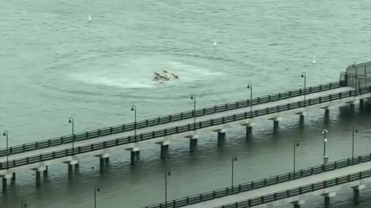 Helicóptero se desploma en el río Hudson de Nueva York
