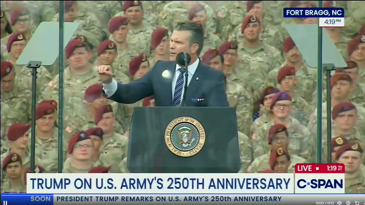 🔥 Fort Bragg vừa reo hò khi Bộ trưởng Quốc phòng Pete Hegseth tuyên bố ...