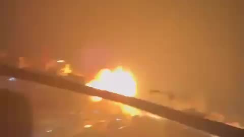 WATCH: Iranian Hypersonic Missile Hits Tel Aviv, Massive Shock Waves