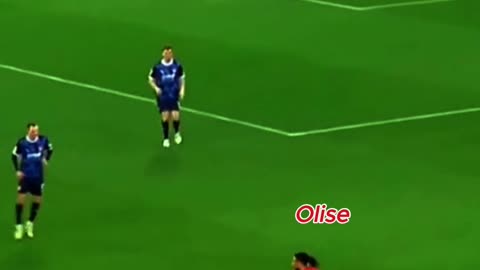 Olise Bayern Body Feints 💀 (Smooth Skills)