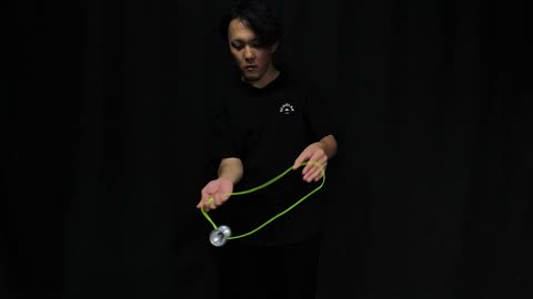 モモンガ (momonga) 1A Trick "Flying Squirrel" by Yoyo Creation.